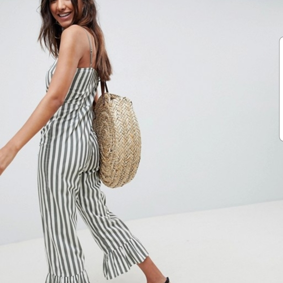 Asos striped jumpsuit frill hem square neck - Picture 2 of 11